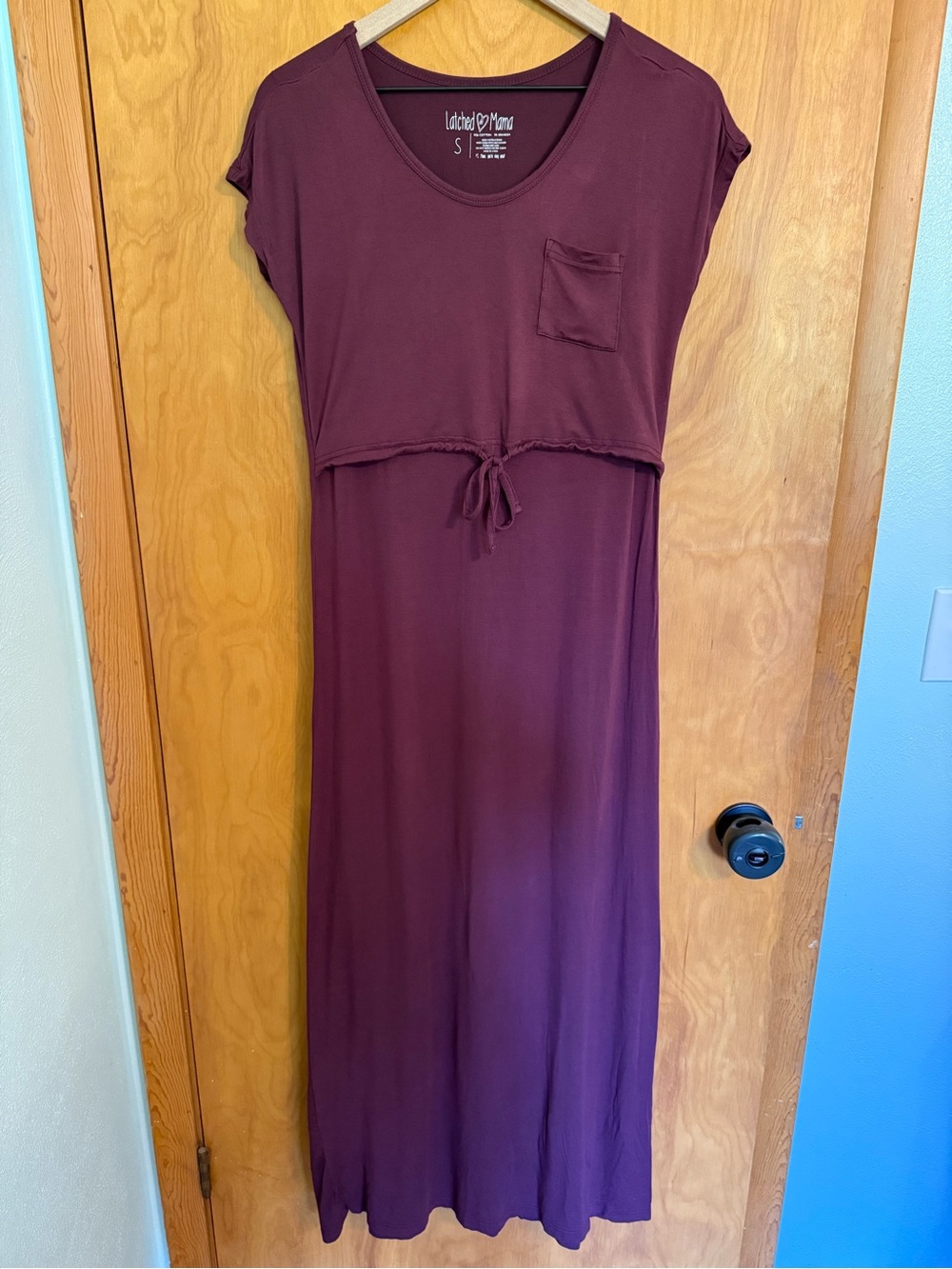 Latched Mama Nursing Tie Short Sleeve Maxi Dress Maroon Size Small